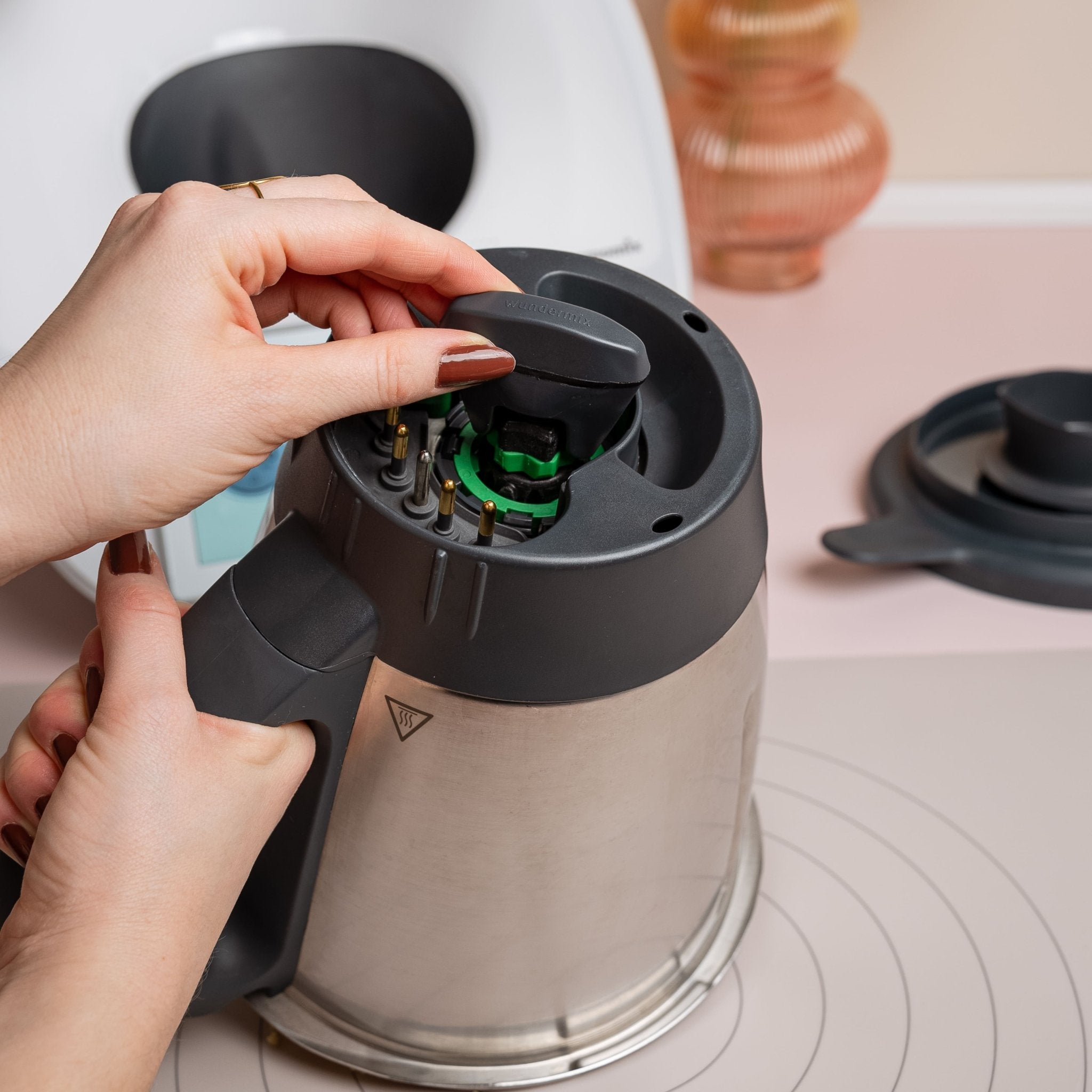 TeigTwister® V2 Messerdrehhilfe für Thermomix TM7, TM6, TM5