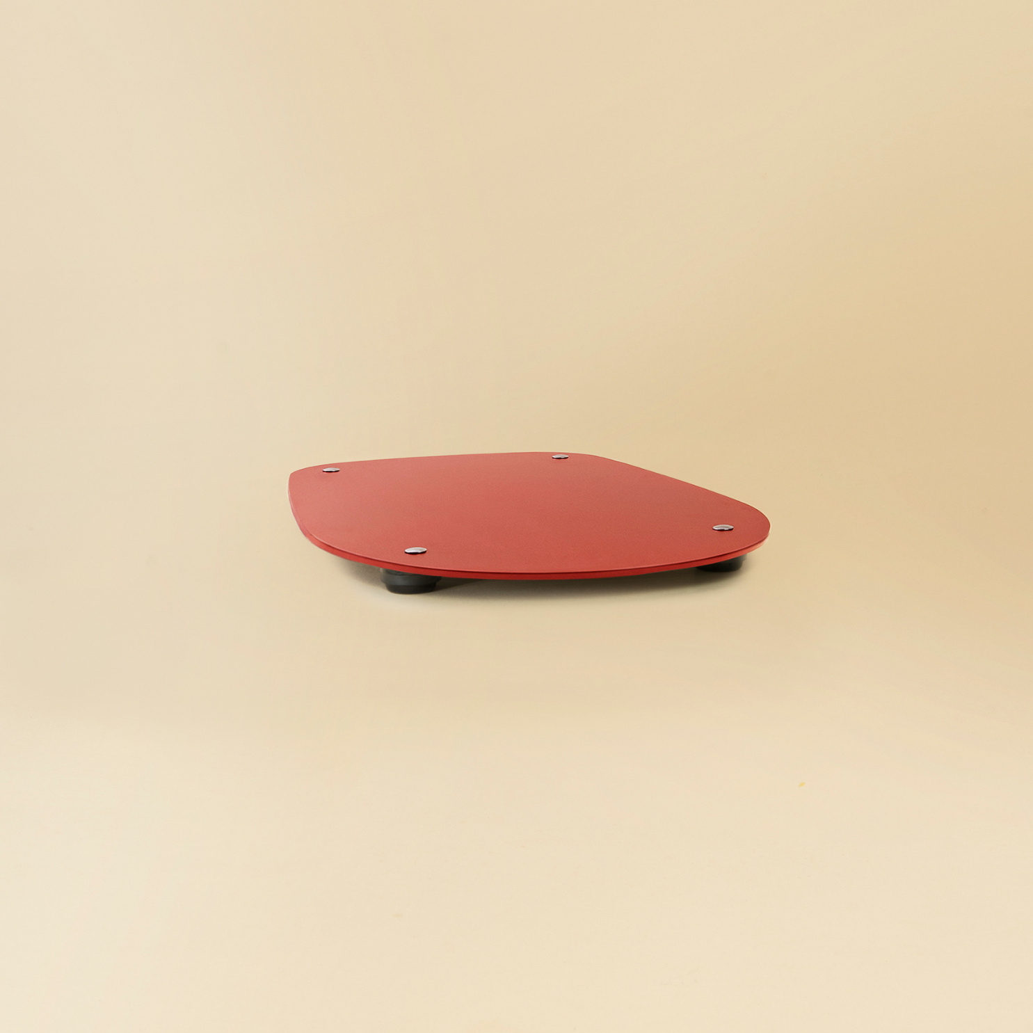 Gliding board for the KitchenAid® food processor in red